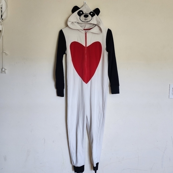 Tucker + Tate Sleepwear Panda & Heart Full Zip Bodysuit Pajama size Large 10/12 - Picture 1 of 4